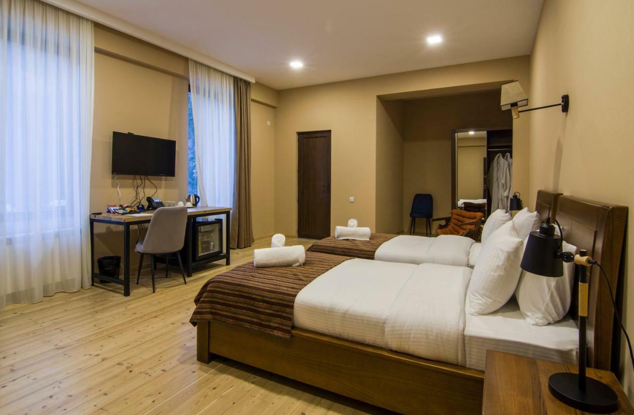 Boutique Hotel "Biotel" Tsqnet'i Bagian luar foto
