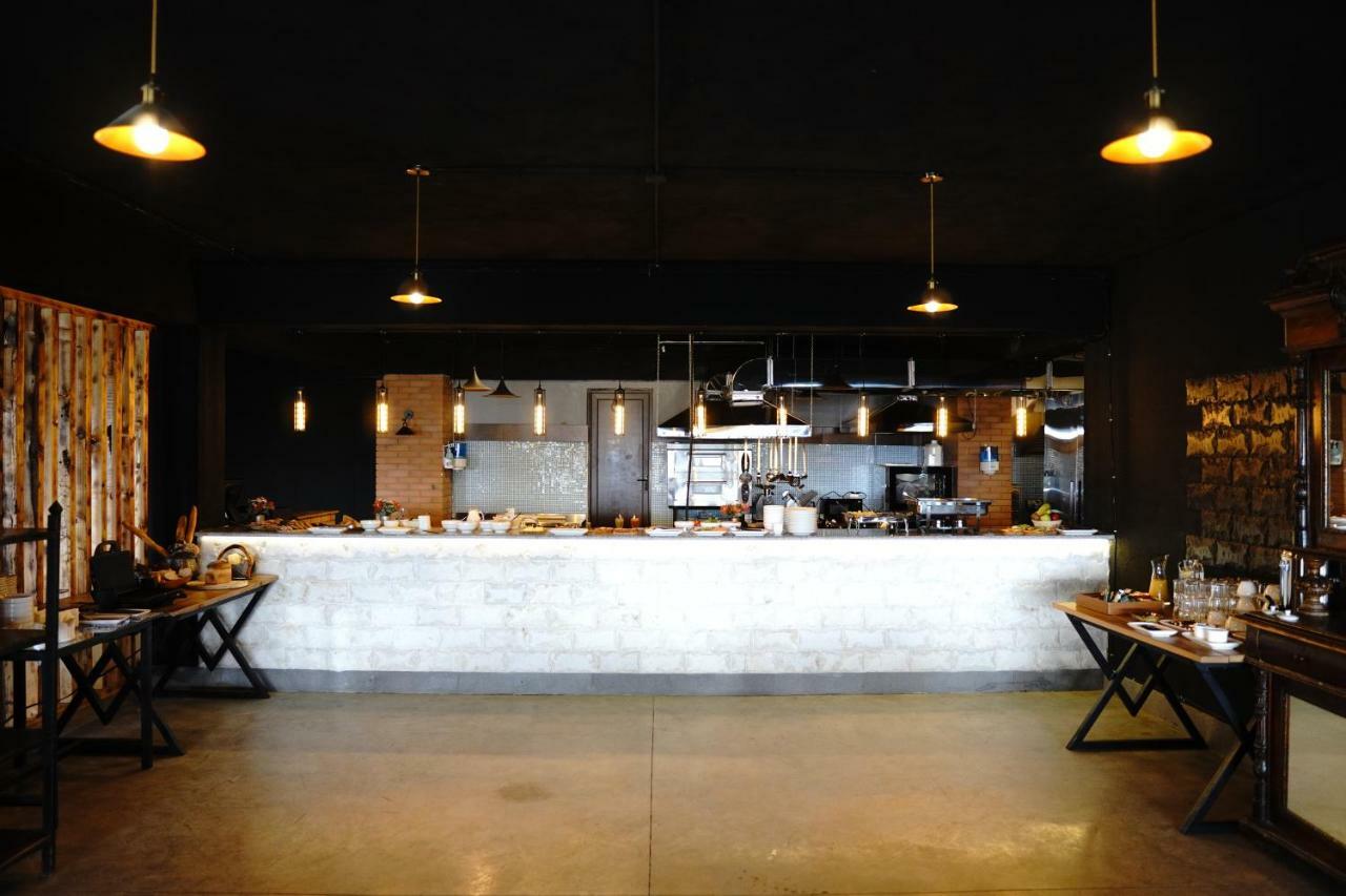 Boutique Hotel "Biotel" Tsqnet'i Bagian luar foto